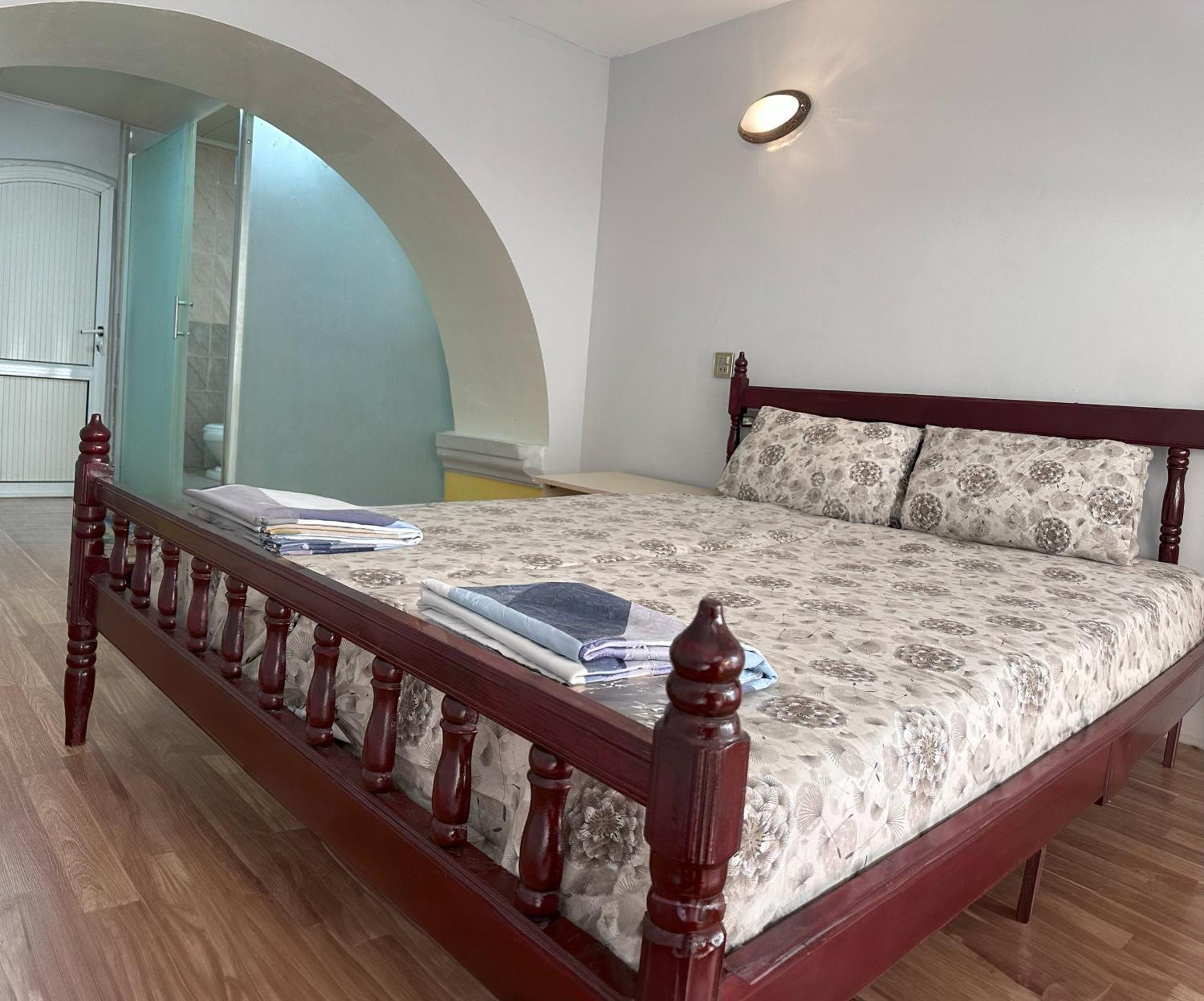 Flora Music & Art Hostel Baku Exteriör bild